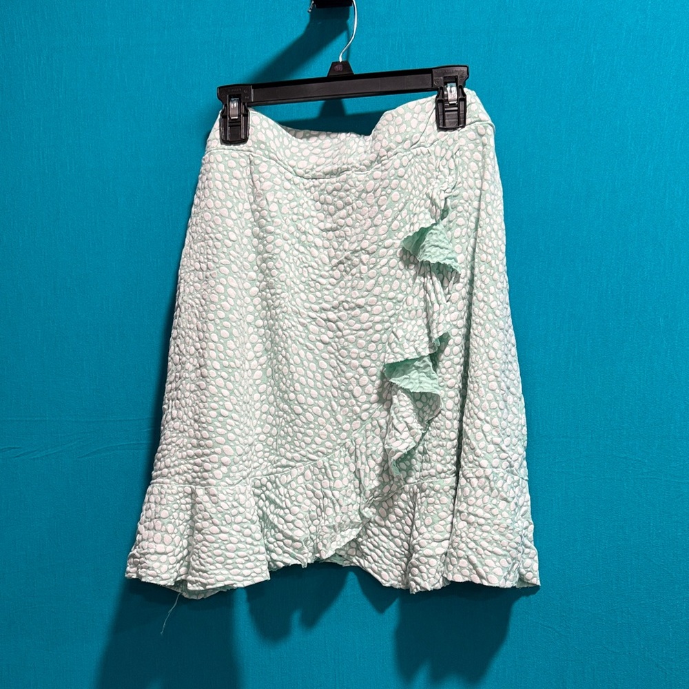 Boohoo Plus Light Green Textured Asymmetrical Skirt